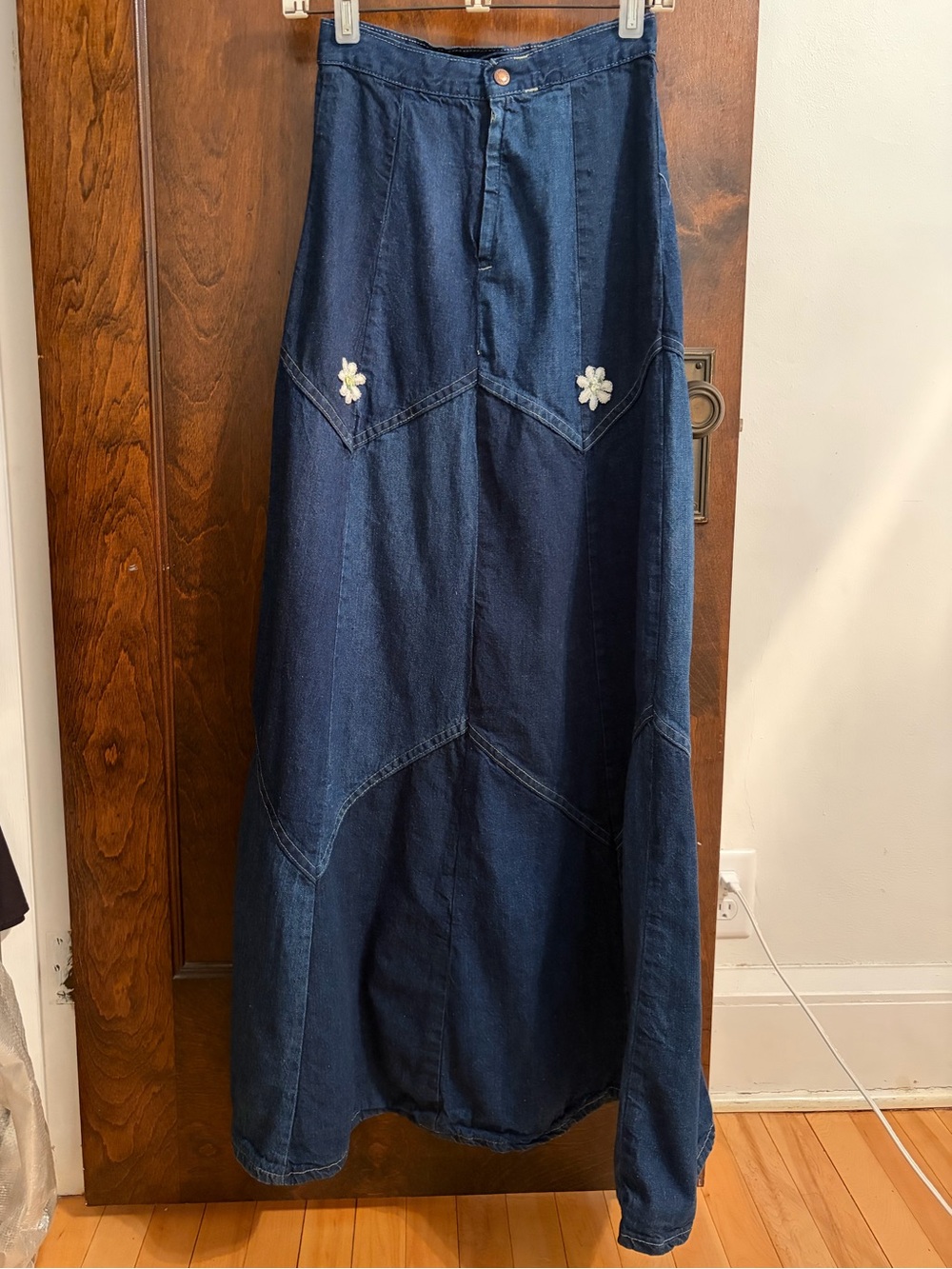 1960’s or 70’s Long Dark Blue Denim Skirt with Daisy Appliqués